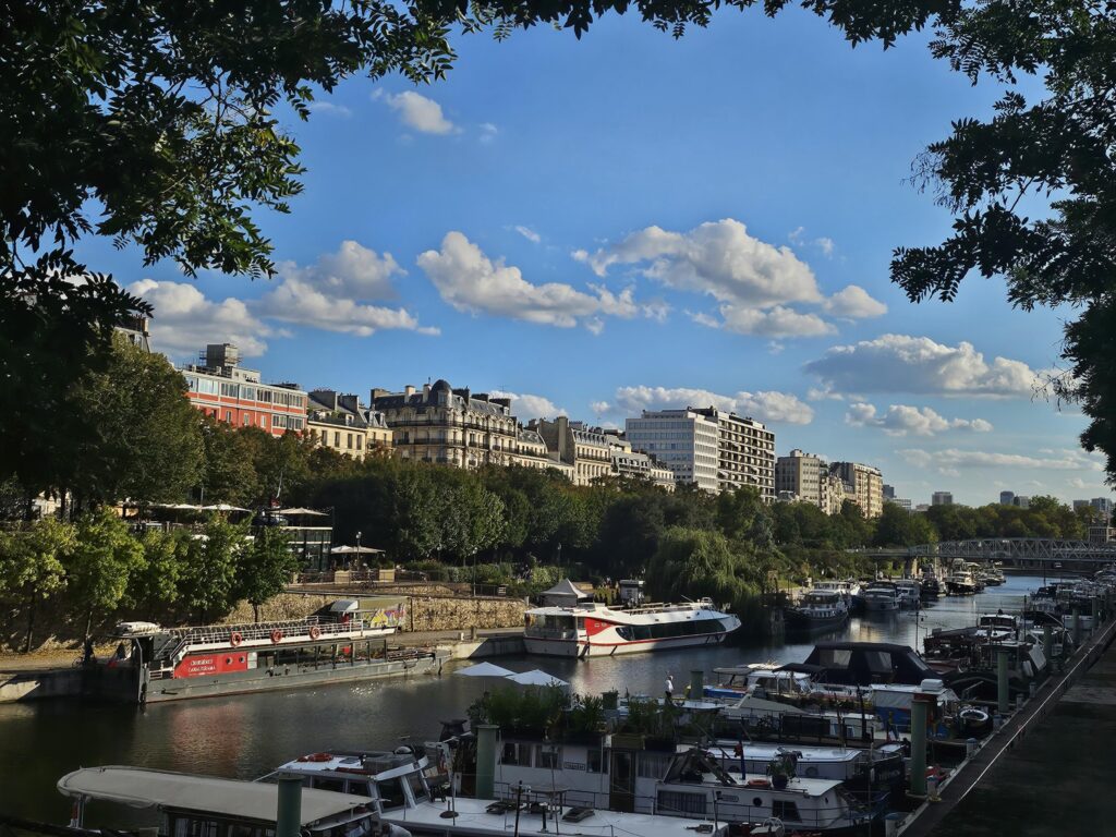 Afternoon at the Canal