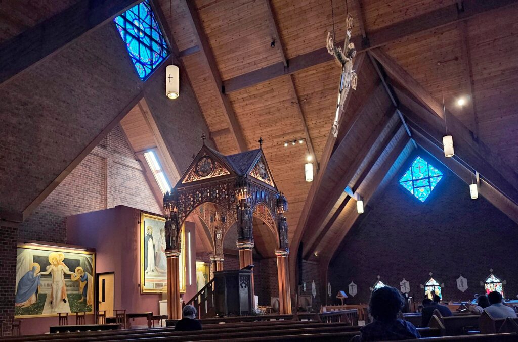 Inside St Thomas Aquinas Church