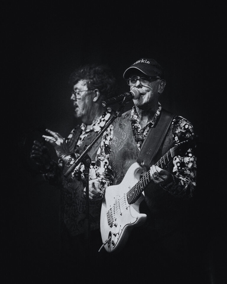 Mcloughlin and Danneman Live Duo